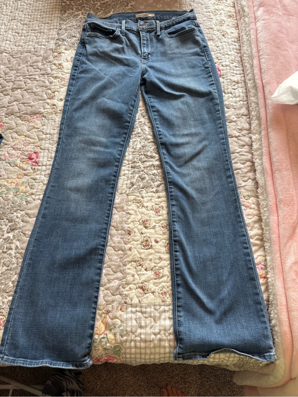 Levi’s size 29 slimming bootcut Classic Women's Blue Bootcut Jeans